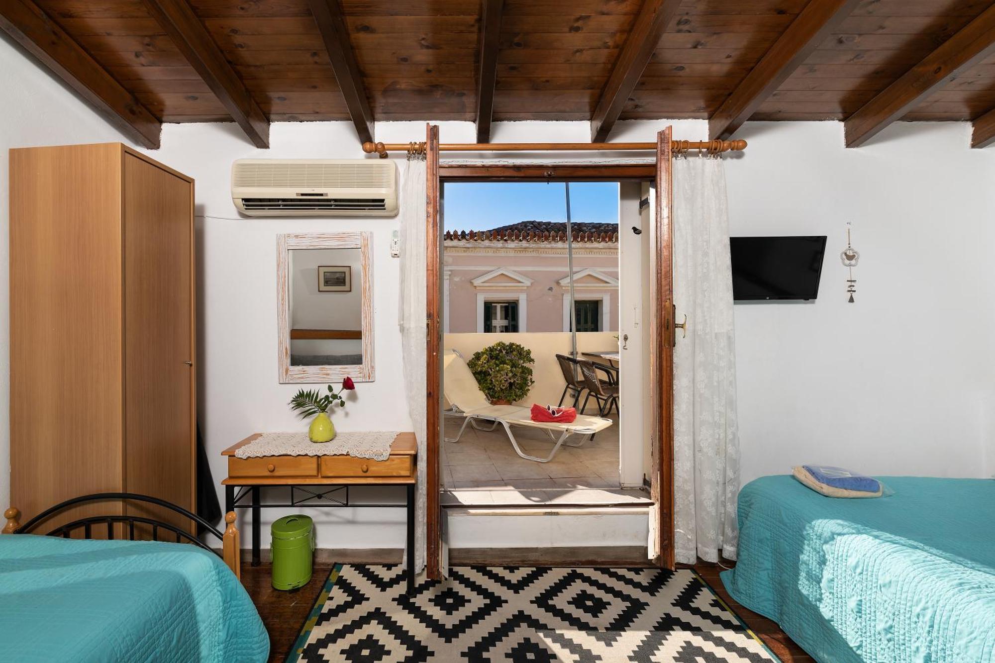 Hera Studios Chania  Rum bild